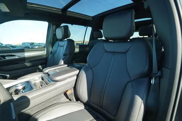 2026 Jeep Grand Wagoneer Limited Reserve 4x4