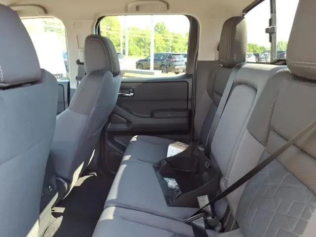 2026 Nissan Frontier Crew Cab SV 4x4