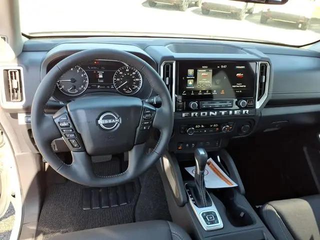 2026 Nissan Frontier Crew Cab SV 4x4