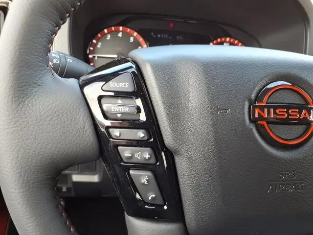 2026 Nissan Frontier Crew Cab PRO-4X 4x4
