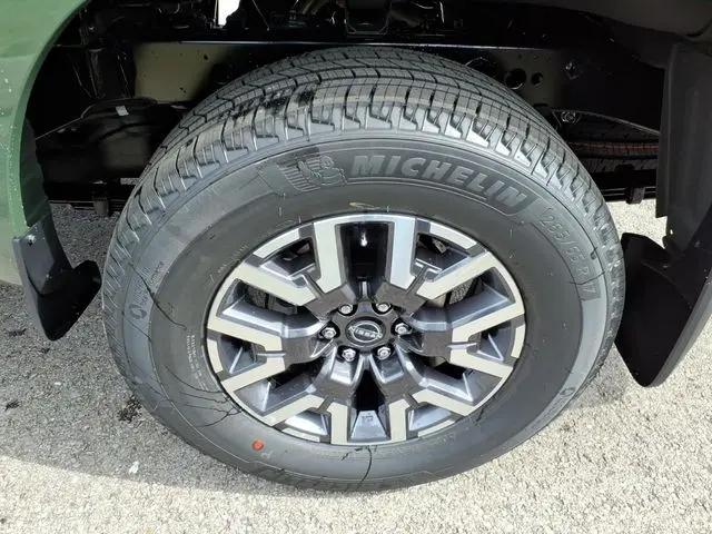 2026 Nissan Frontier Crew Cab SV 4x4