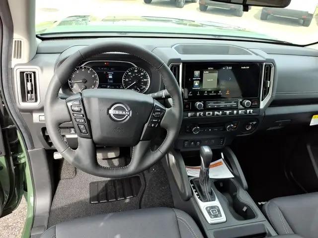2026 Nissan Frontier Crew Cab SV 4x4
