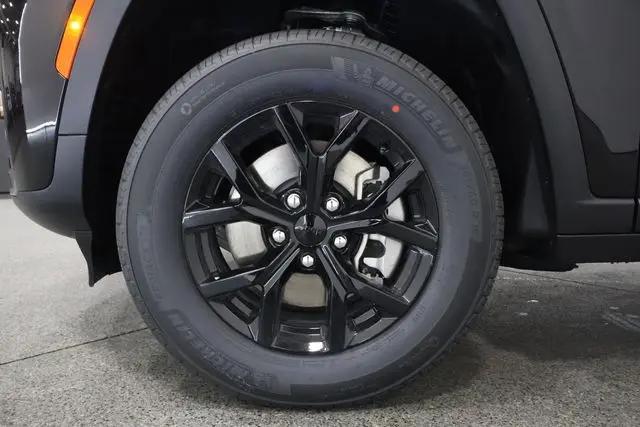 2026 Jeep Grand Cherokee L Altitude 4x4