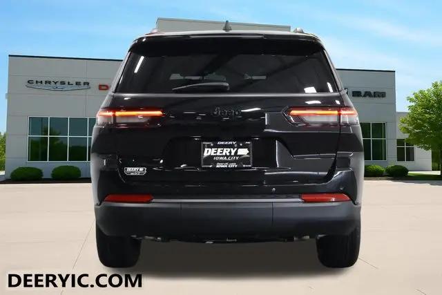 2026 Jeep Grand Cherokee L Altitude 4x4