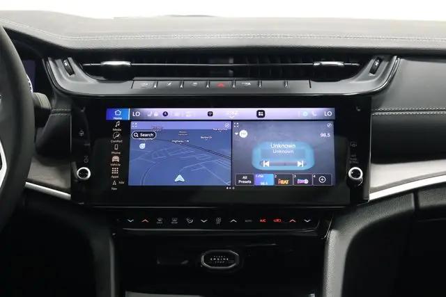 2026 Jeep Grand Cherokee L Altitude 4x4