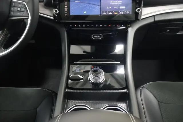 2026 Jeep Grand Cherokee L Altitude 4x4