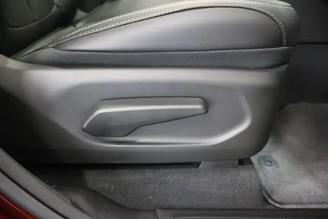 2026 Jeep Grand Cherokee L Altitude 4x4