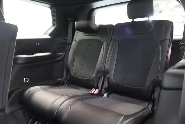 2026 Jeep Grand Cherokee L Altitude 4x4