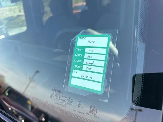 2025 Jeep Wrangler 4xe Sahara 4xe
