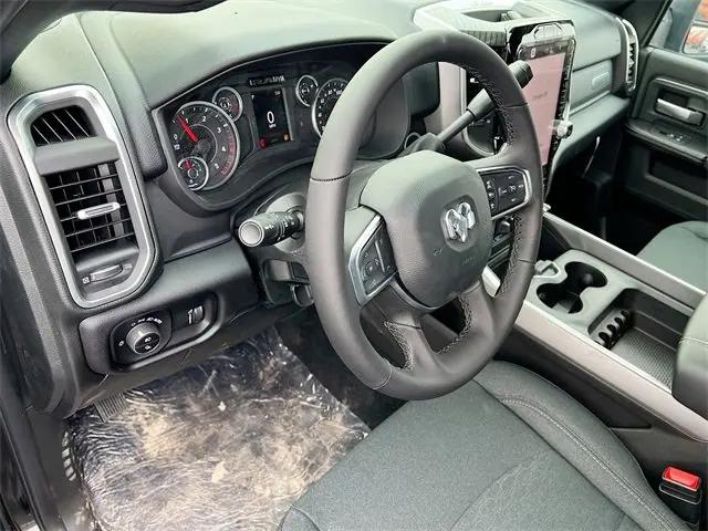 2026 Ram 3500 Big Horn Crew Cab 4x4 8' Box