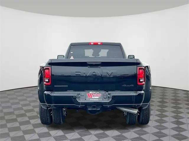 2026 Ram 3500 Big Horn Crew Cab 4x4 8' Box