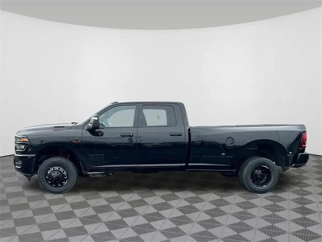 2026 Ram 3500 Big Horn Crew Cab 4x4 8' Box