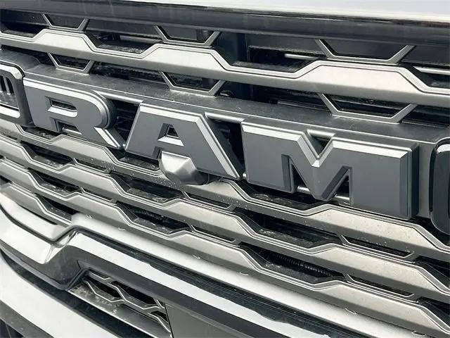 2026 Ram 3500 Big Horn Crew Cab 4x4 8' Box
