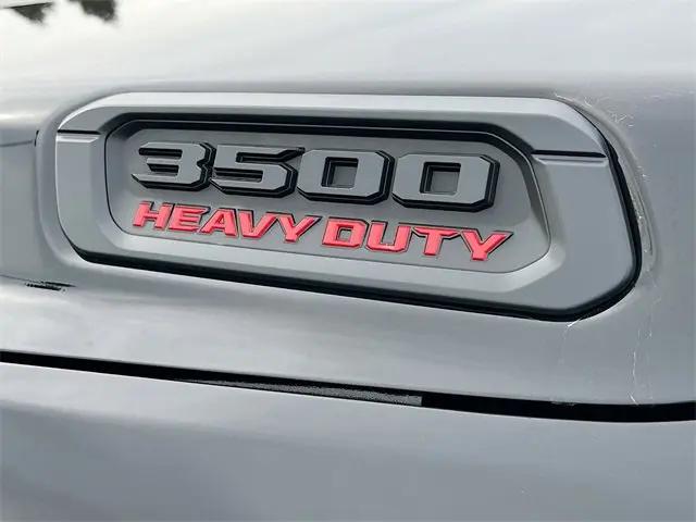 2026 Ram 3500 Big Horn Crew Cab 4x4 8' Box