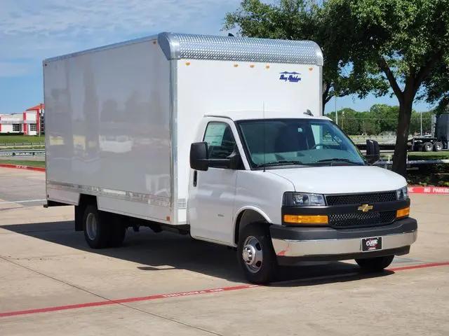 2026 Chevrolet Express Cutaway Work Van