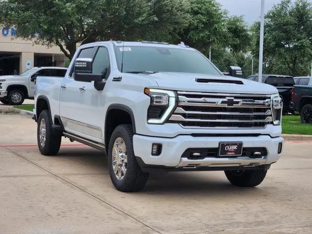 2026 Chevrolet Silverado 2500HD Crew Cab, Standard Bed, High Country, 4WD