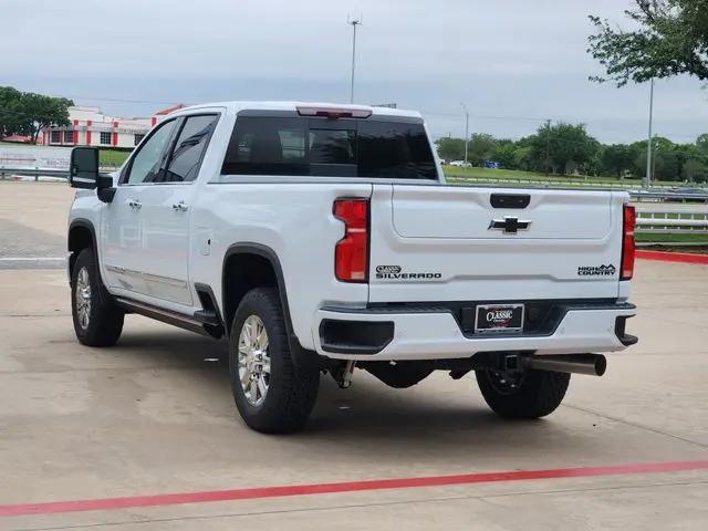 2026 Chevrolet Silverado 2500HD Crew Cab, Standard Bed, High Country, 4WD