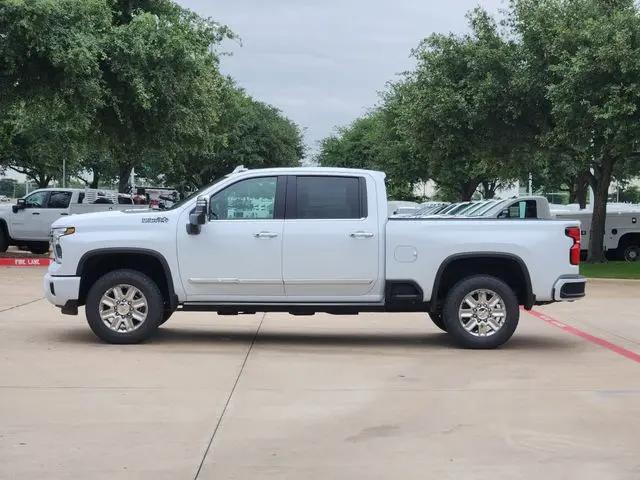 2026 Chevrolet Silverado 2500HD Crew Cab, Standard Bed, High Country, 4WD