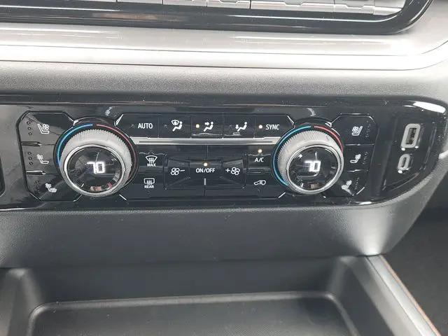 2026 Chevrolet Silverado 2500HD Crew Cab, Standard Bed, High Country, 4WD