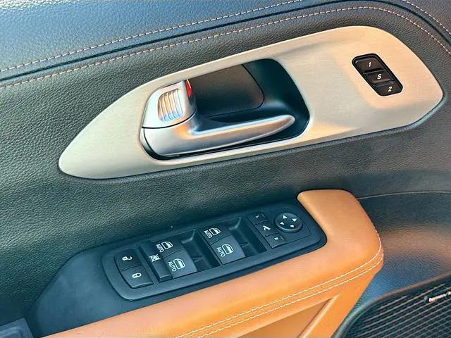 2025 Chrysler Pacifica Hybrid Pinnacle