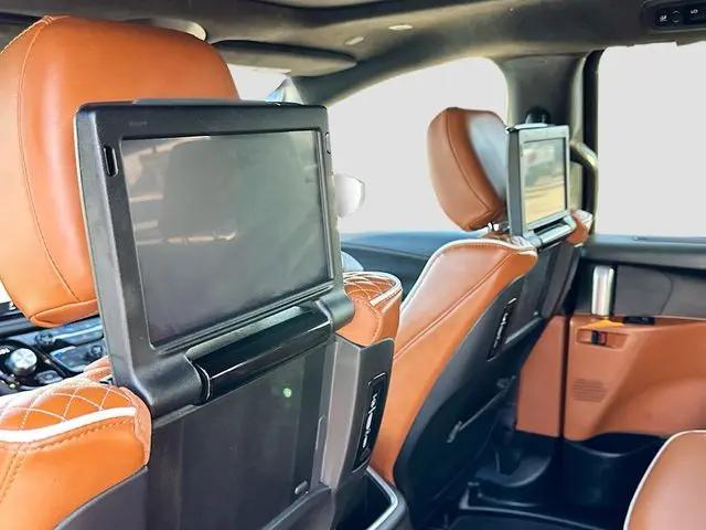 2025 Chrysler Pacifica Hybrid Pinnacle