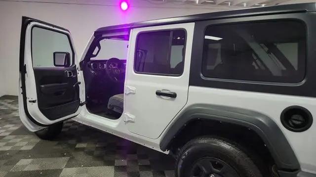 2023 Jeep Wrangler 4-Door Sport 4x4