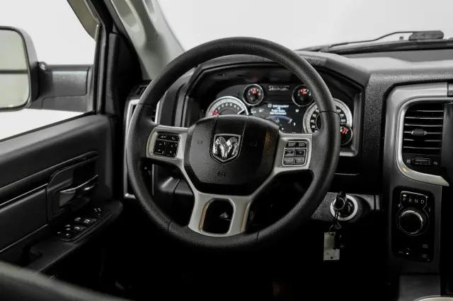 2023 Ram 1500 Classic SLT Crew Cab 4x4 5'7" Box