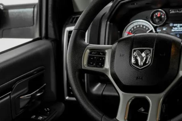 2023 Ram 1500 Classic SLT Crew Cab 4x4 5'7" Box