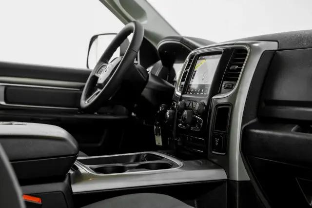 2023 Ram 1500 Classic SLT Crew Cab 4x4 5'7" Box