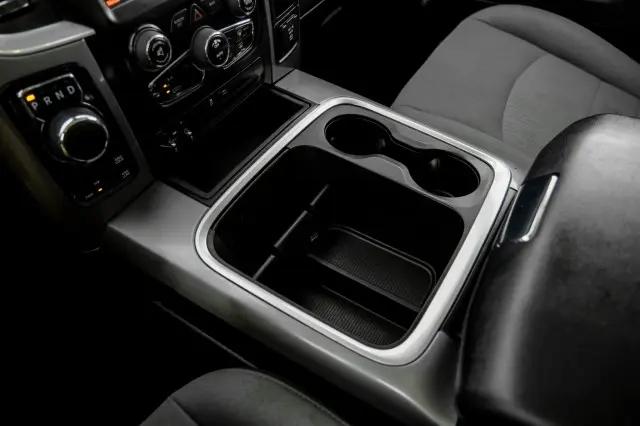 2023 Ram 1500 Classic SLT Crew Cab 4x4 5'7" Box