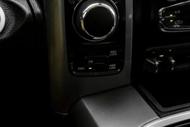 2023 Ram 1500 Classic SLT Crew Cab 4x4 5'7" Box