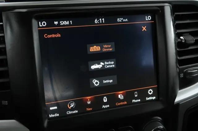 2023 Ram 1500 Classic SLT Crew Cab 4x4 5'7" Box