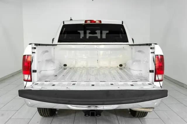 2023 Ram 1500 Classic SLT Crew Cab 4x4 5'7" Box