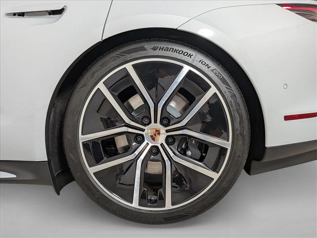 2026 Porsche Taycan Black Edition