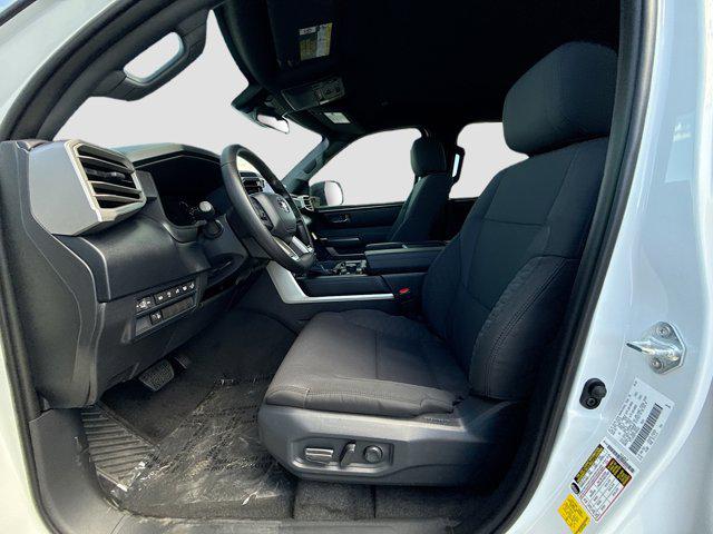 2026 Toyota Tundra SR5 CrewMax 5.5' Bed