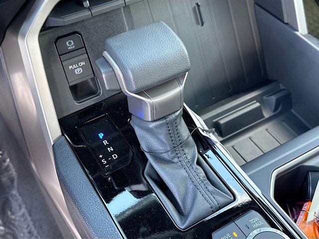 2026 Toyota Tundra SR5 CrewMax 5.5' Bed