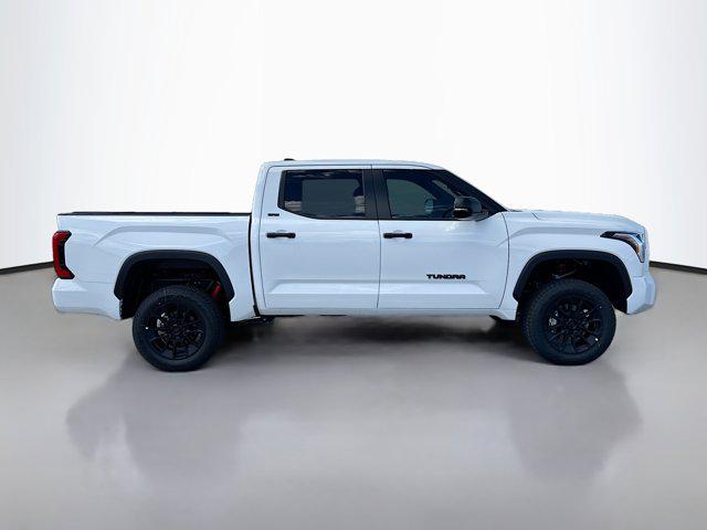 2026 Toyota Tundra SR5 CrewMax 5.5' Bed