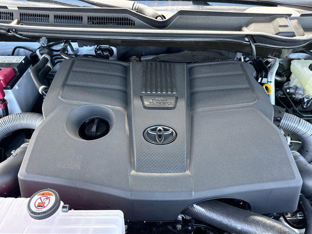 2026 Toyota Tundra SR5 CrewMax 5.5' Bed