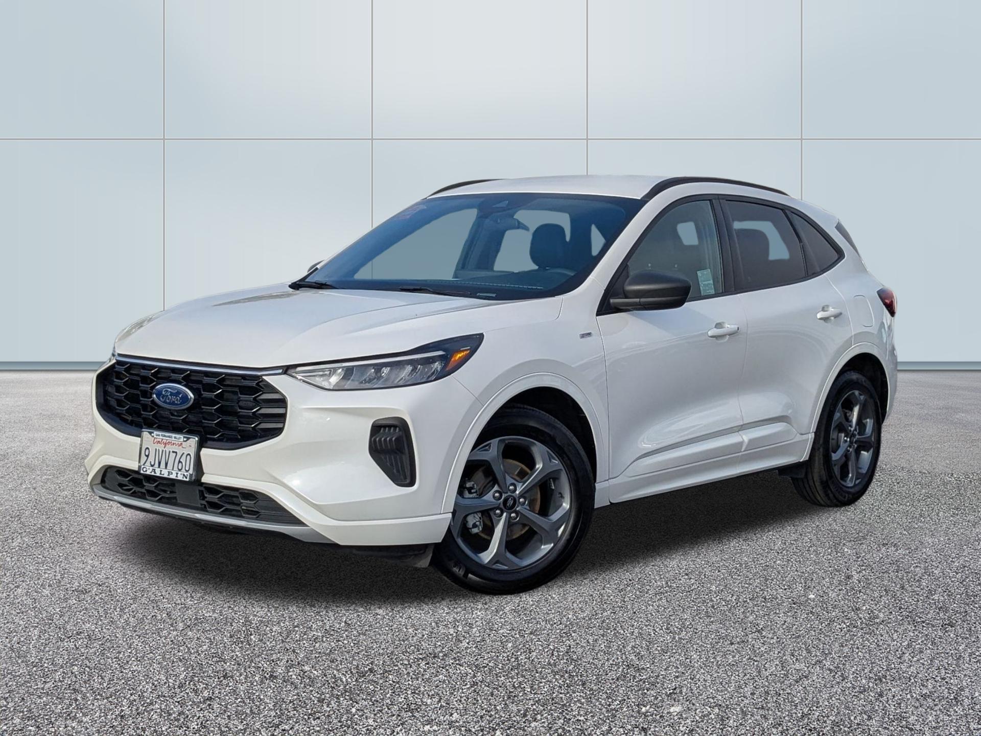 STAR WHITE METALLIC TRI-COAT 2023 Ford Escape ST-Line FWD SUV / Crossover Front-Wheel Drive Automatic