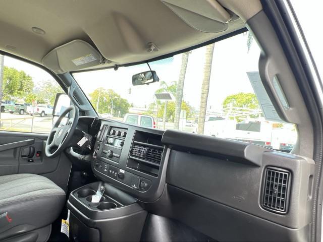 2025 Chevrolet Express Cutaway Work Van