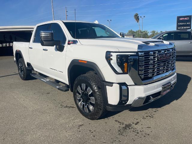 2026 GMC Sierra 2500HD Crew Cab, Standard Bed, Denali, 4WD