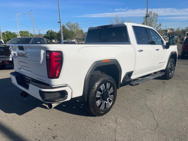 2026 GMC Sierra 2500HD Crew Cab, Standard Bed, Denali, 4WD