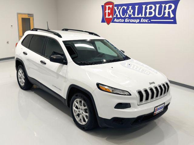 2016 Jeep Cherokee Sport