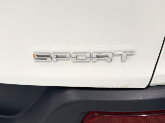 2016 Jeep Cherokee Sport