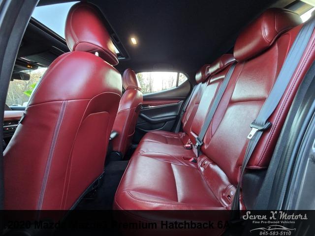 2020 Mazda Mazda3 Premium Package