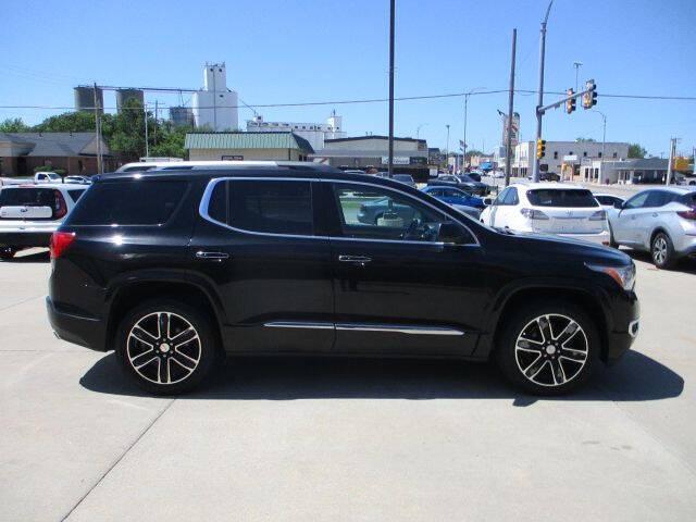 2019 GMC Acadia Denali