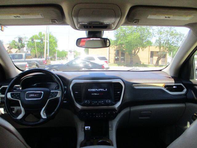 2019 GMC Acadia Denali