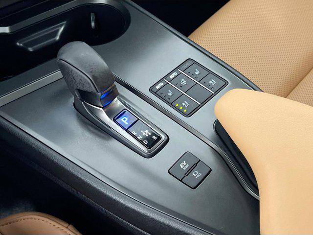 2026 Lexus 300 Premium AWD