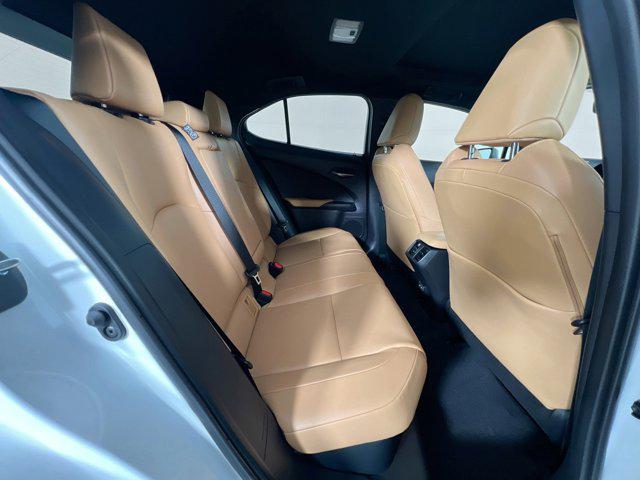 2026 Lexus 300 Premium AWD