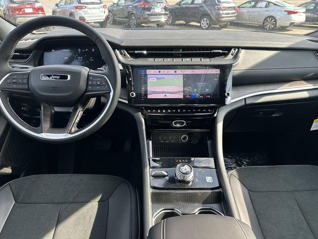 2026 Jeep Grand Cherokee L Altitude 4x4